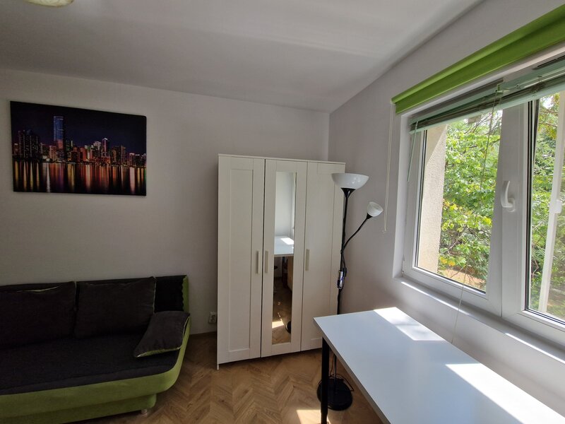 Unirii, langa rond piata Alba Iulia, garsoniera inchiriere